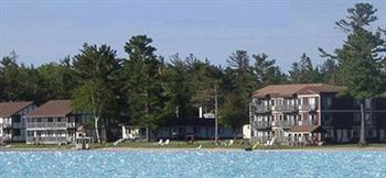 Waterfront Inn Mackinaw City Dış mekan fotoğraf